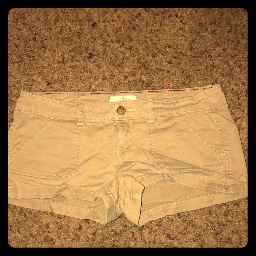 Hollister short
